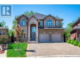 24 EDGECROFT CRESCENT, Hamilton, Ontario