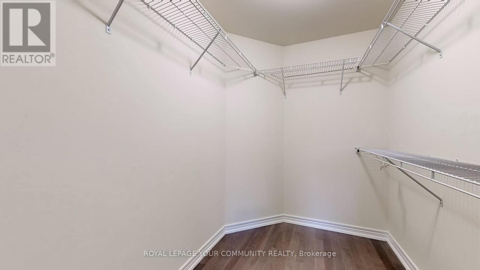 606 Haylock Gardens, Peterborough North, Ontario  K9H 0G4 - Photo 15 - X12160792