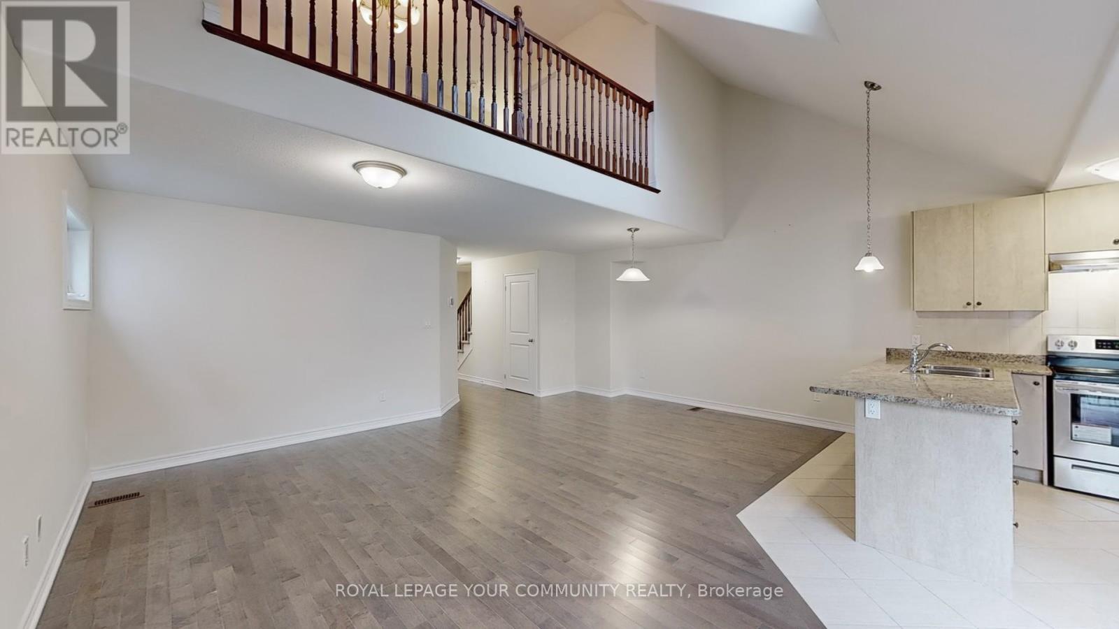 Property at 606 HAYLOCK GARDENS image 3