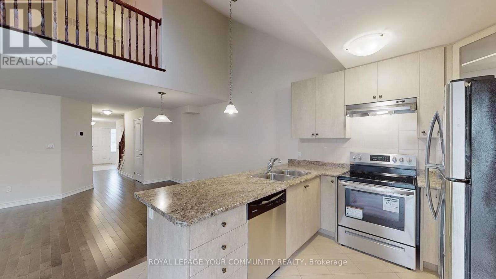 606 Haylock Gardens, Peterborough North, Ontario  K9H 0G4 - Photo 8 - X12160792