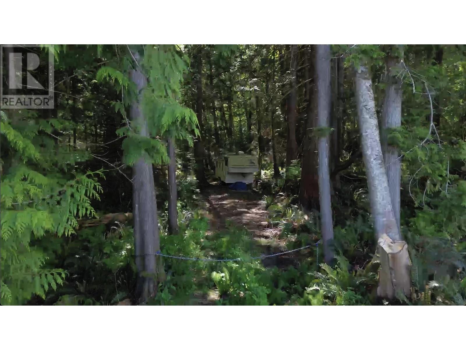 5933 Ripple Way, Sechelt, British Columbia  V7Z 0R2 - Photo 5 - R3004897