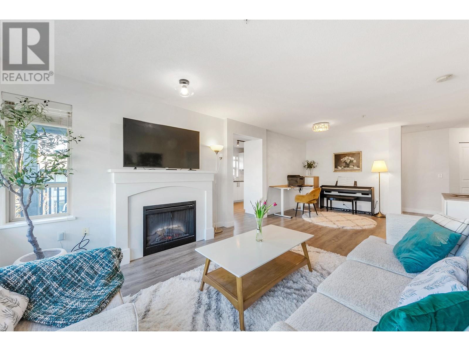 401 3132 Dayanee Springs Boulevard, Coquitlam, British Columbia  V3E 0B5 - Photo 5 - R3004915