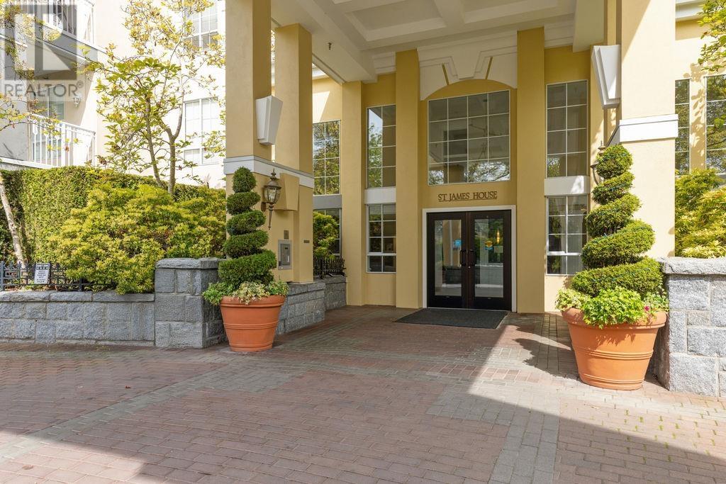 300 5835 Hampton Place, Vancouver, British Columbia  V6T 2G2 - Photo 33 - R3004929