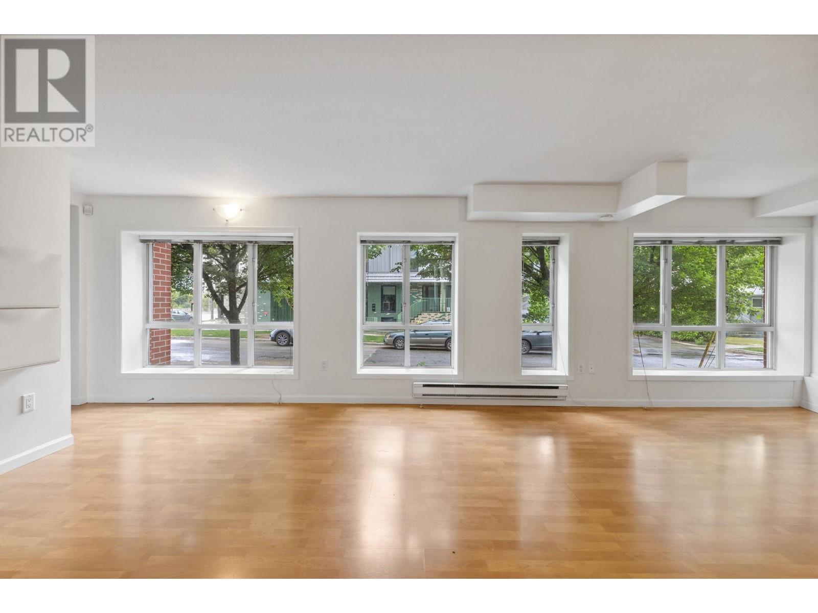 101 189 ONTARIO PLACE, vancouver, British Columbia V5W4C6