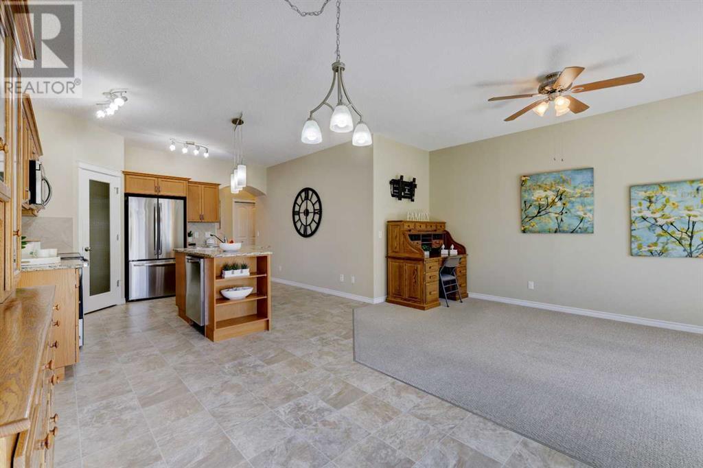 1402 Ravenscroft Avenue Se, Airdrie, Alberta  T4A 0L9 - Photo 14 - A2210592