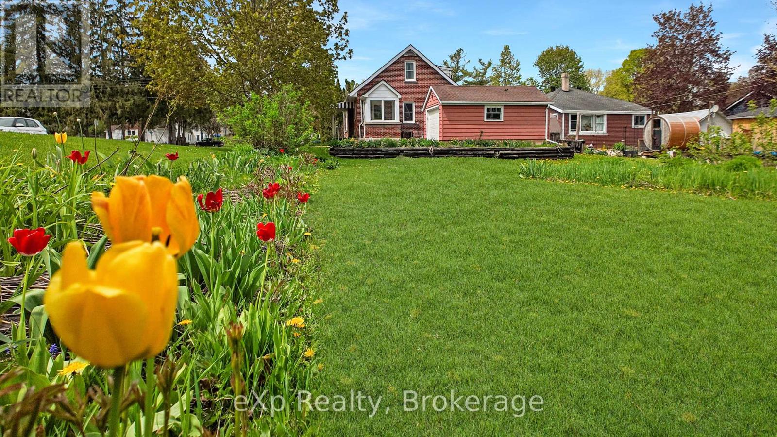10 Princess Street, Brockton, Ontario  N0G 2V0 - Photo 29 - X12160856
