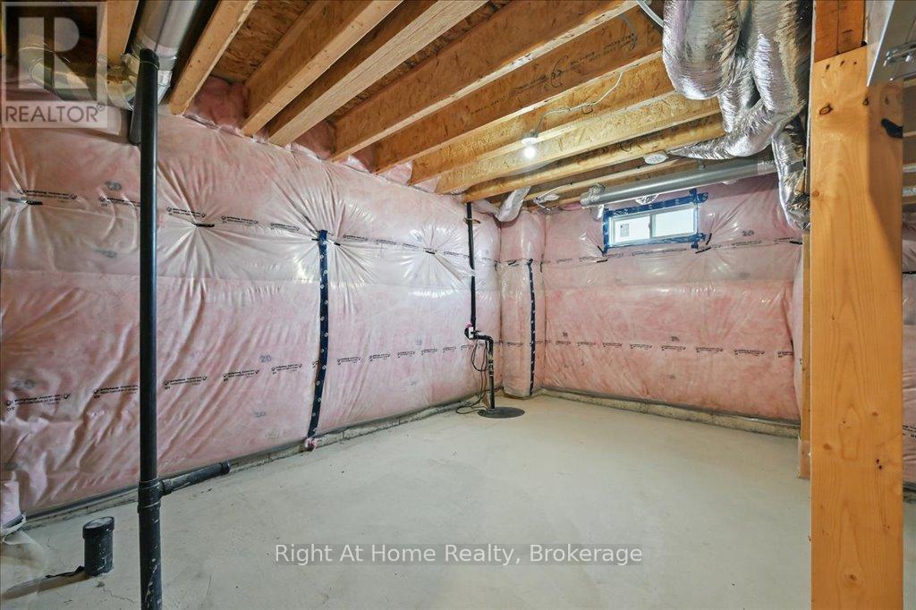 465 Dundas Street E, Oakville, Ontario  L6H 3P4 - Photo 45 - W12160671