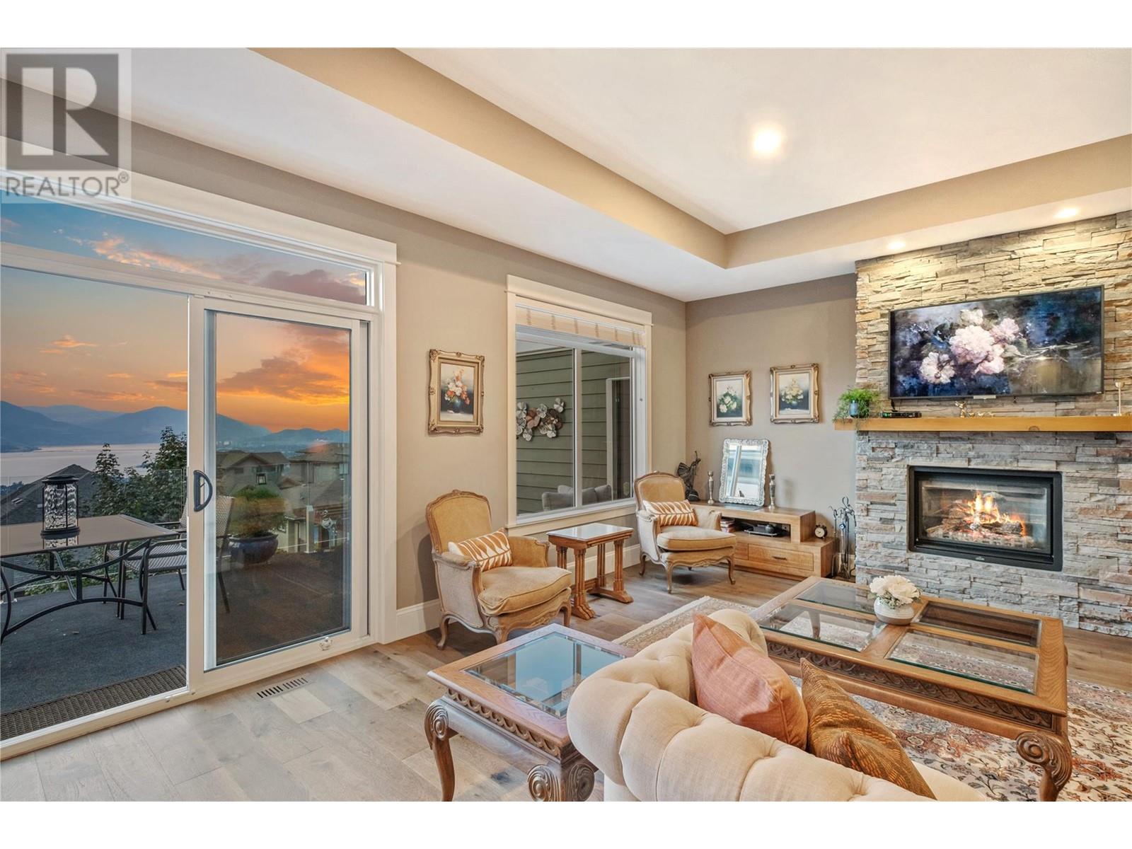856 Hewetson Avenue, Kelowna, British Columbia  V1W 5C9 - Photo 33 - 10348705