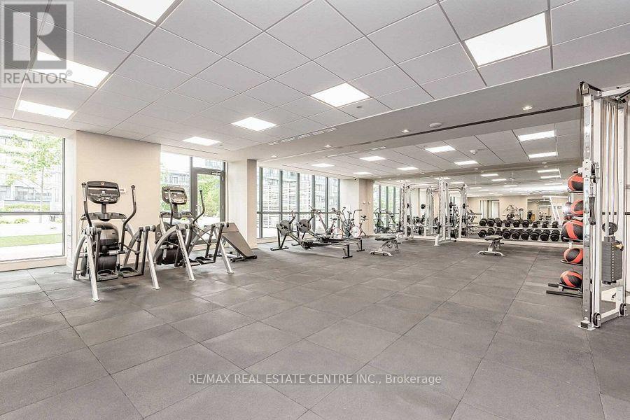 604 - 4085 Parkside Village Drive, Mississauga, Ontario  L5B 0K8 - Photo 18 - W12095513