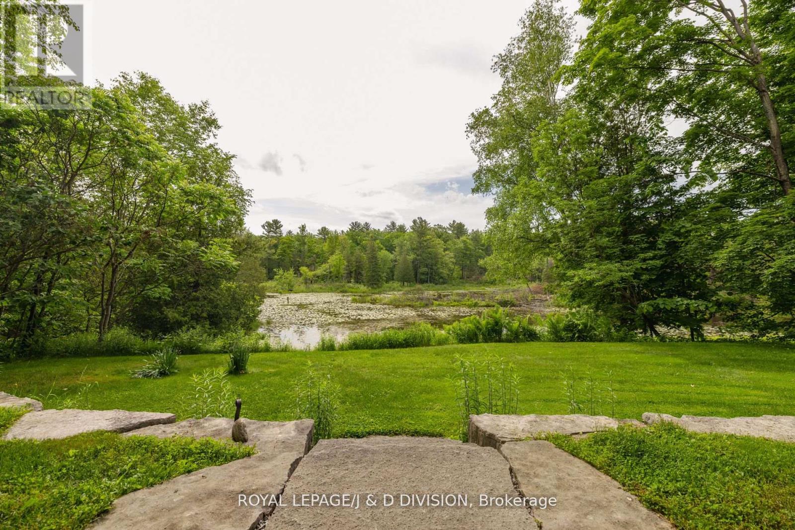 50 Fire Route 10b, North Kawartha, Ontario  K0L 3E0 - Photo 38 - X12154467