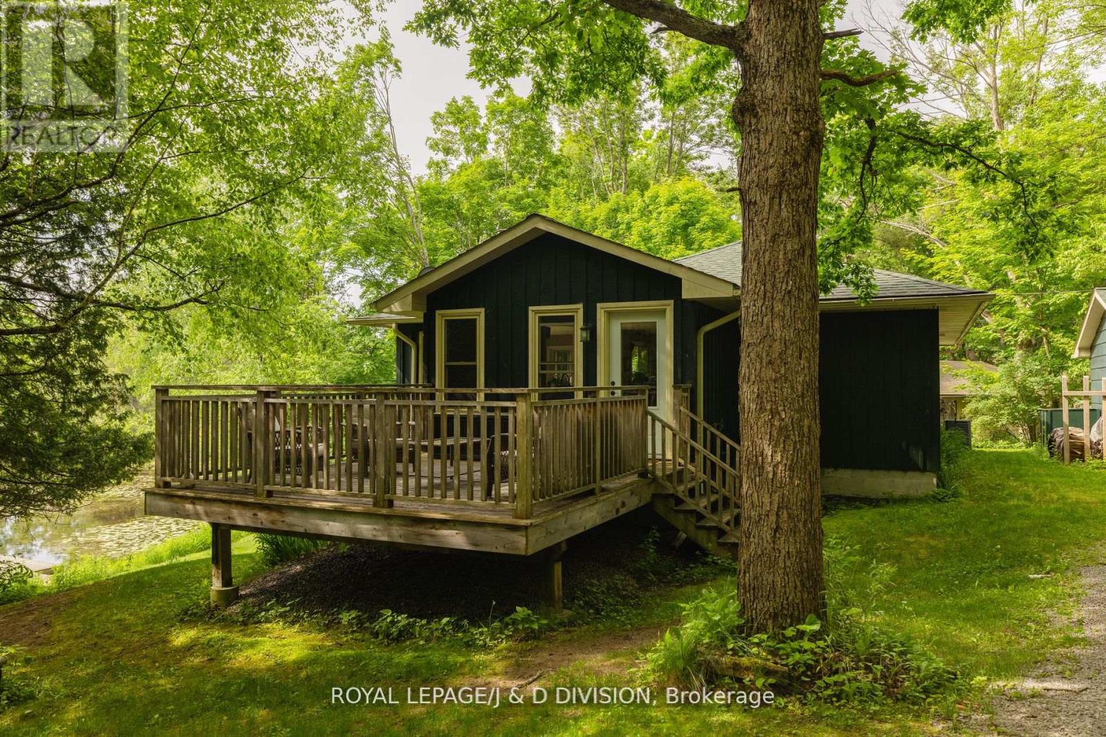 50 Fire Route 10b, North Kawartha, Ontario  K0L 3E0 - Photo 34 - X12154467