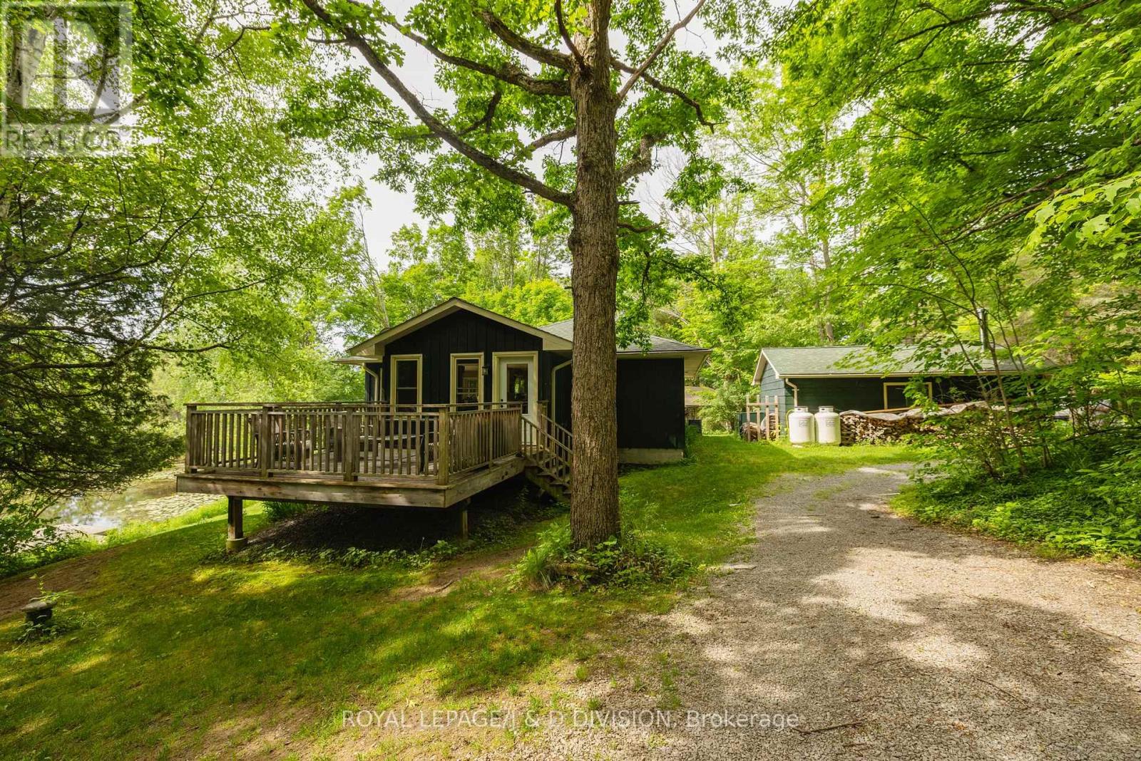 50 Fire Route 10b, North Kawartha, Ontario  K0L 3E0 - Photo 40 - X12154467