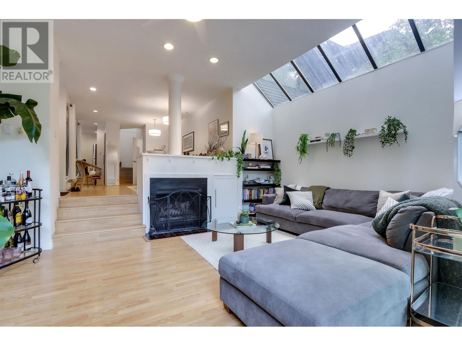 1962 W 15th Avenue, Vancouver, British Columbia  V6J 2L3 - Photo 12 - R3004882
