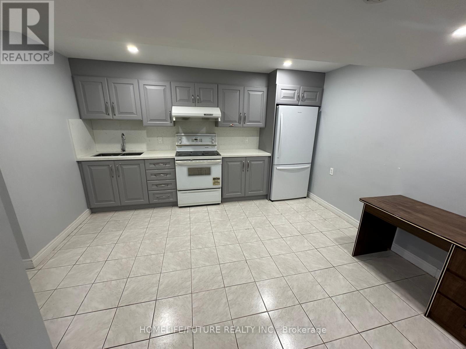 Bsmt - 19 Hummingbird Drive, Toronto, Ontario  M1X 1W8 - Photo 4 - E12160812