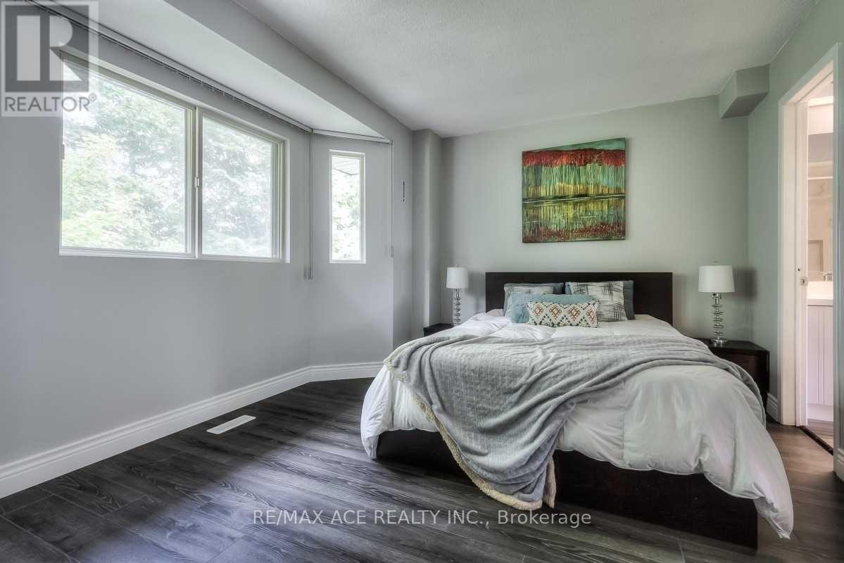 Th10 - 2472 Eglinton Avenue E, Toronto (Eglinton East), Ontario  M1K 5J9 - Photo 16 - E12160820