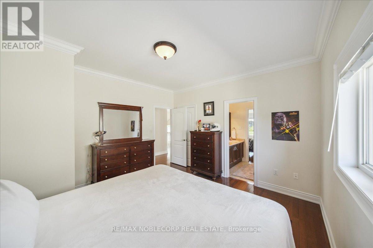 27 Gorman Avenue, Vaughan, Ontario  L4H 3L4 - Photo 30 - N12160848
