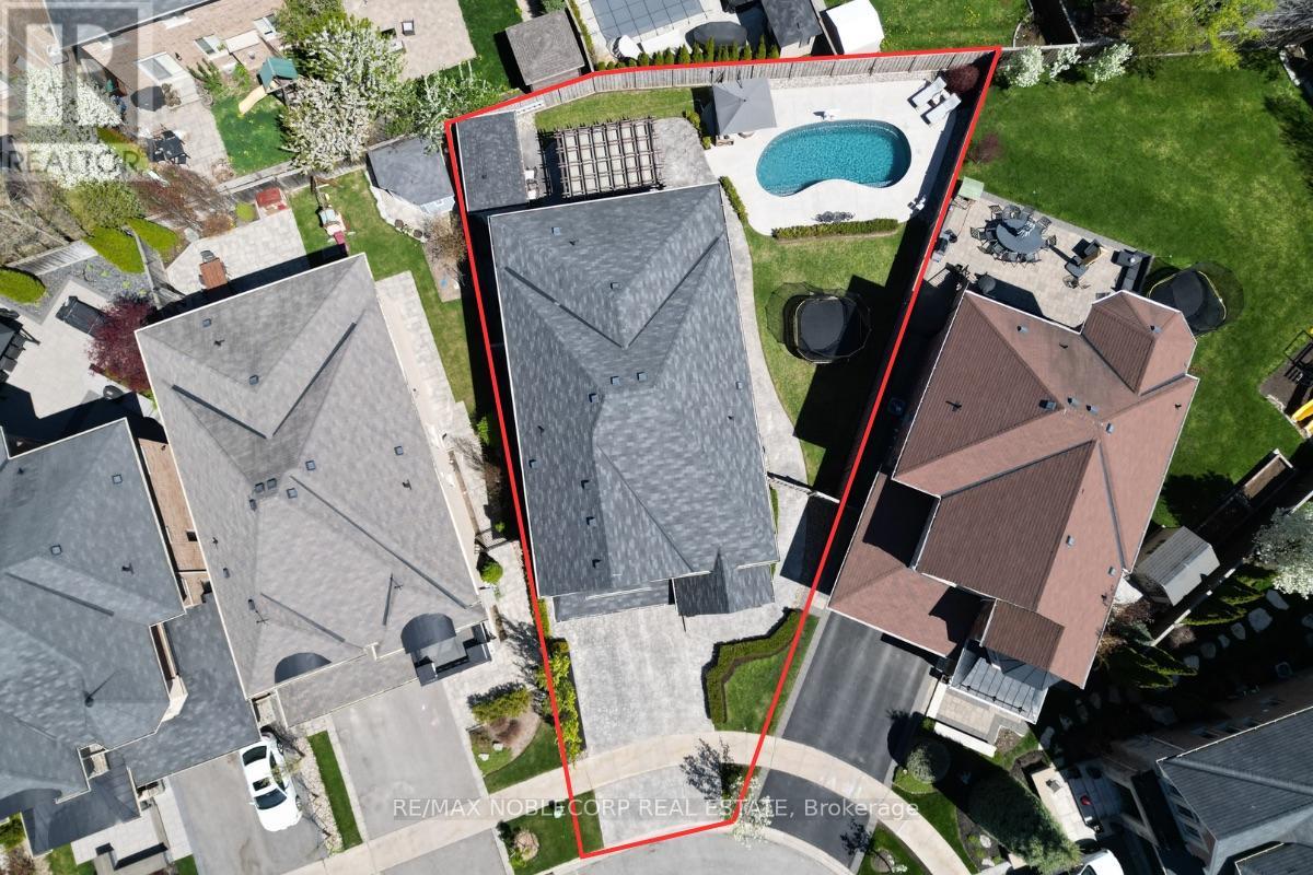 27 Gorman Avenue, Vaughan, Ontario  L4H 3L4 - Photo 5 - N12160848