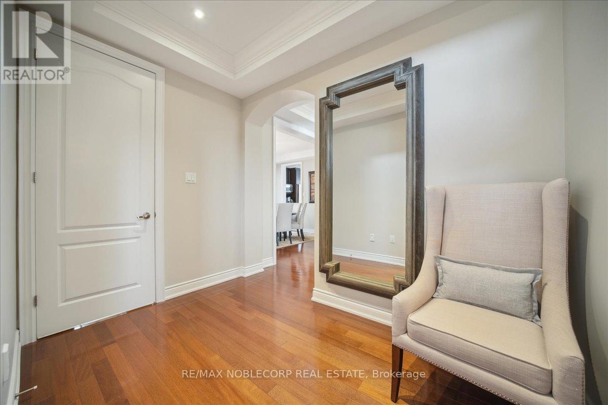 27 Gorman Avenue, Vaughan, Ontario  L4H 3L4 - Photo 9 - N12160848