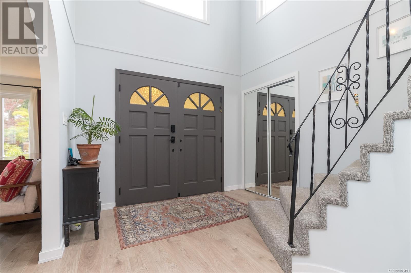 Property at 4835 Black Bear Ridge image 4