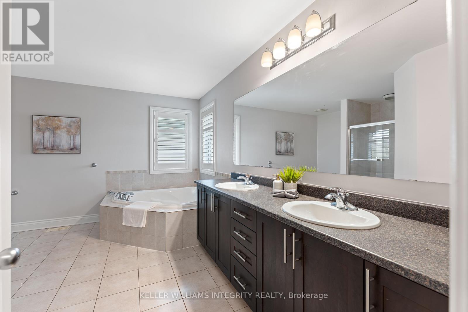 357 Langrell Crescent, Ottawa, Ontario  K2J 5R8 - Photo 32 - X12160875