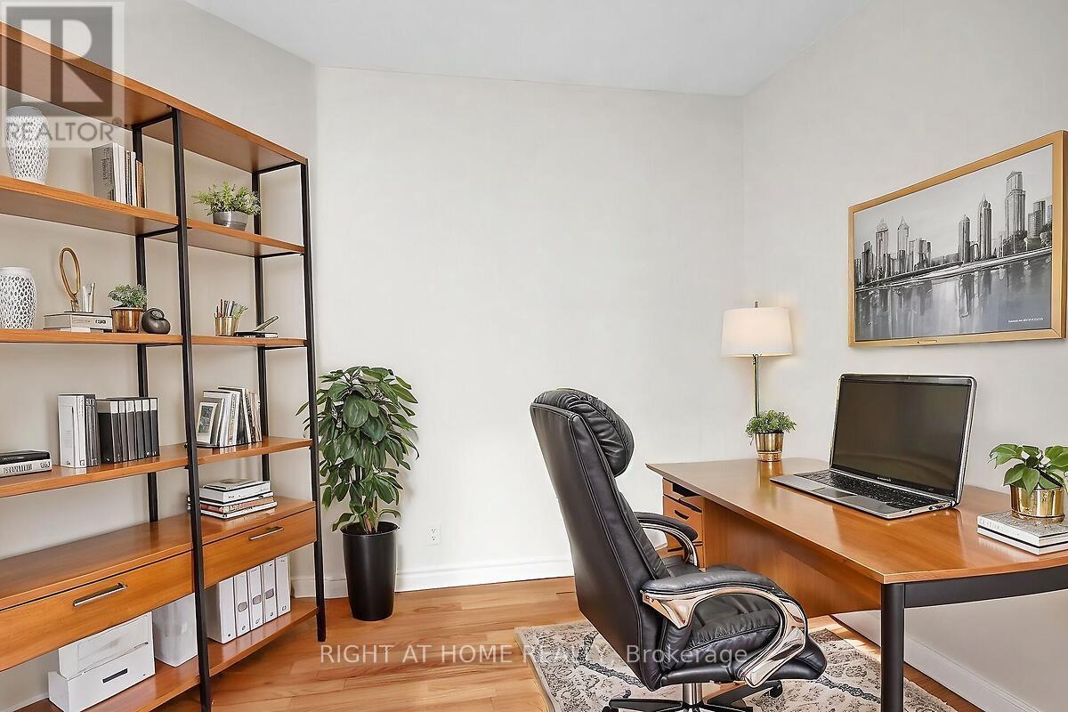 308 - 136 Darlington Private Nw, Ottawa, Ontario  K1V 0X6 - Photo 18 - X12160880