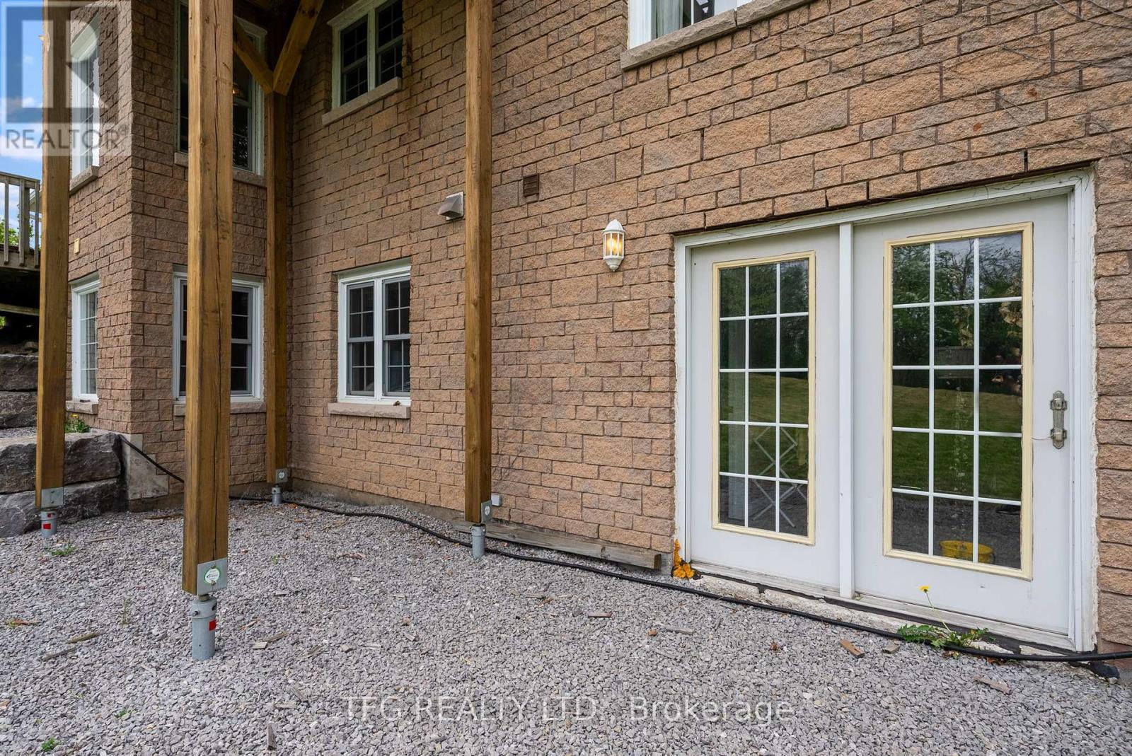 41 Grandview Drive, Kawartha Lakes, Ontario K0L 2W0 - Photo 37 - X12159860