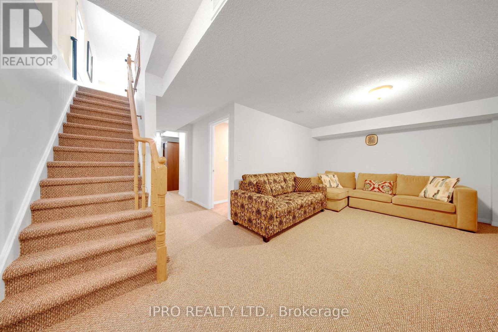 1244 Mowat Lane, Milton, Ontario  L8T 6C1 - Photo 23 - W12160817