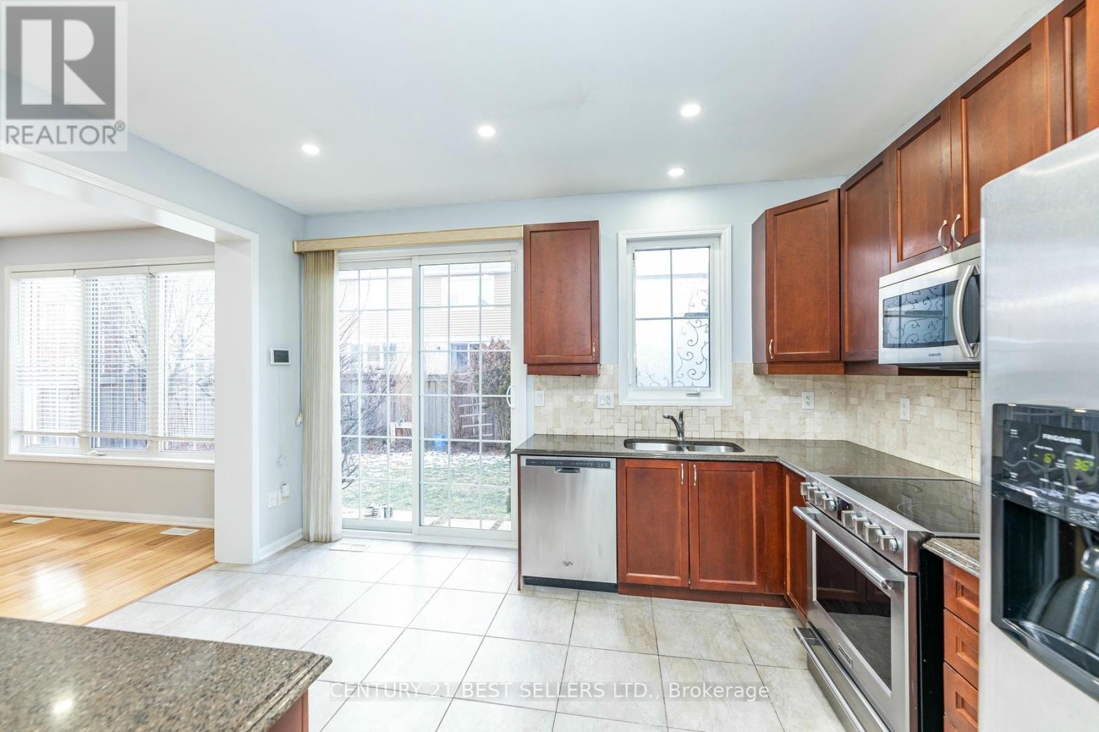 436 Tyrone Crescent, Milton, Ontario  L9T 8J8 - Photo 17 - W12160826