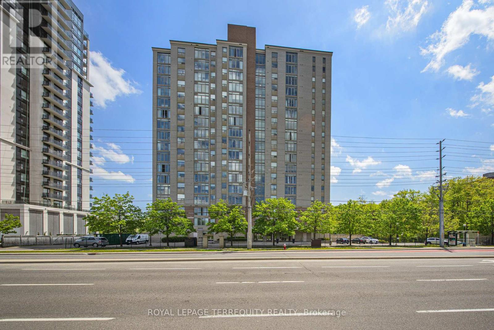 402 - 200 BURNHAMTHORPE ROAD E, mississauga (mississauga valleys), Ontario