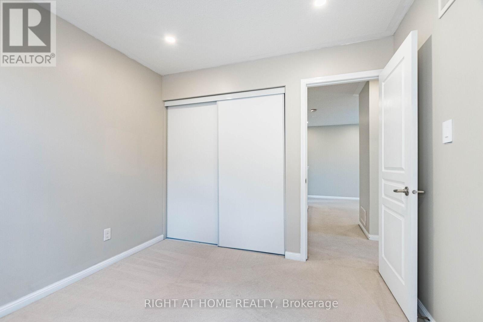 314 Jelinik Terrace, Milton, Ontario  L9T 7M8 - Photo 28 - W12160863