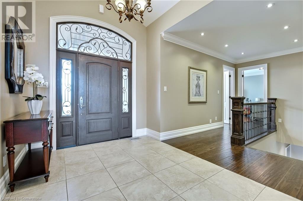 1130 Ridge Road, Stoney Creek, Ontario  L8J 2X5 - Photo 5 - 40711302