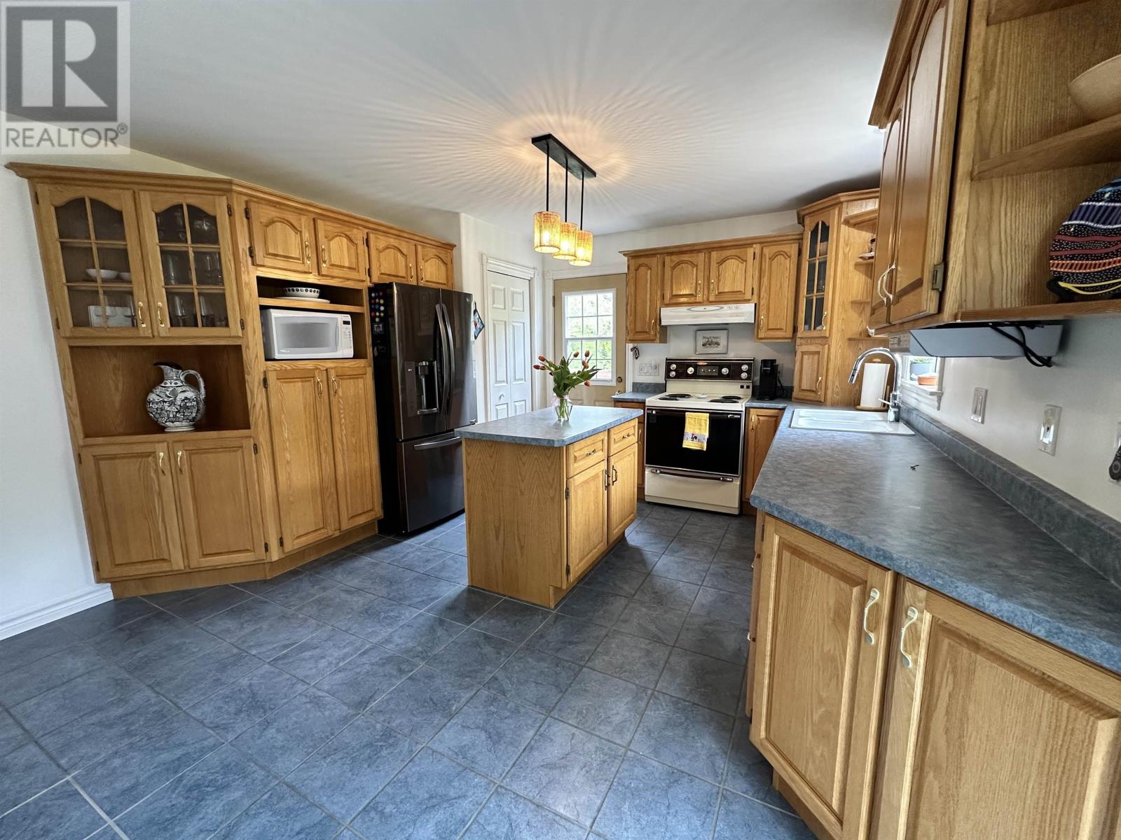 2 Delcon Avenue, Pine Grove, Nova Scotia  B4V 8B2 - Photo 4 - 202511546