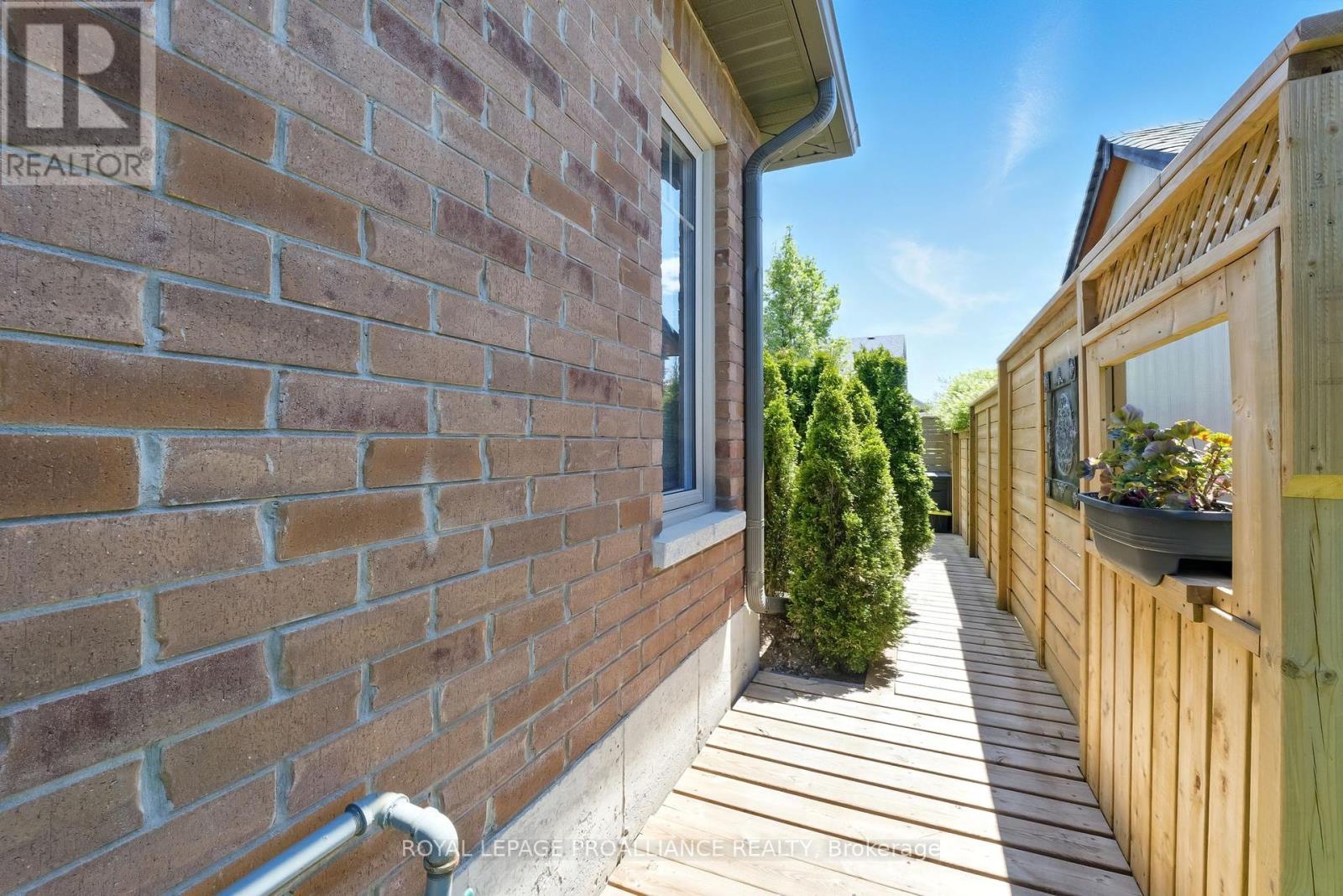 27 Cove Crescent, Brighton, Ontario  K0K 1H0 - Photo 34 - X12160872