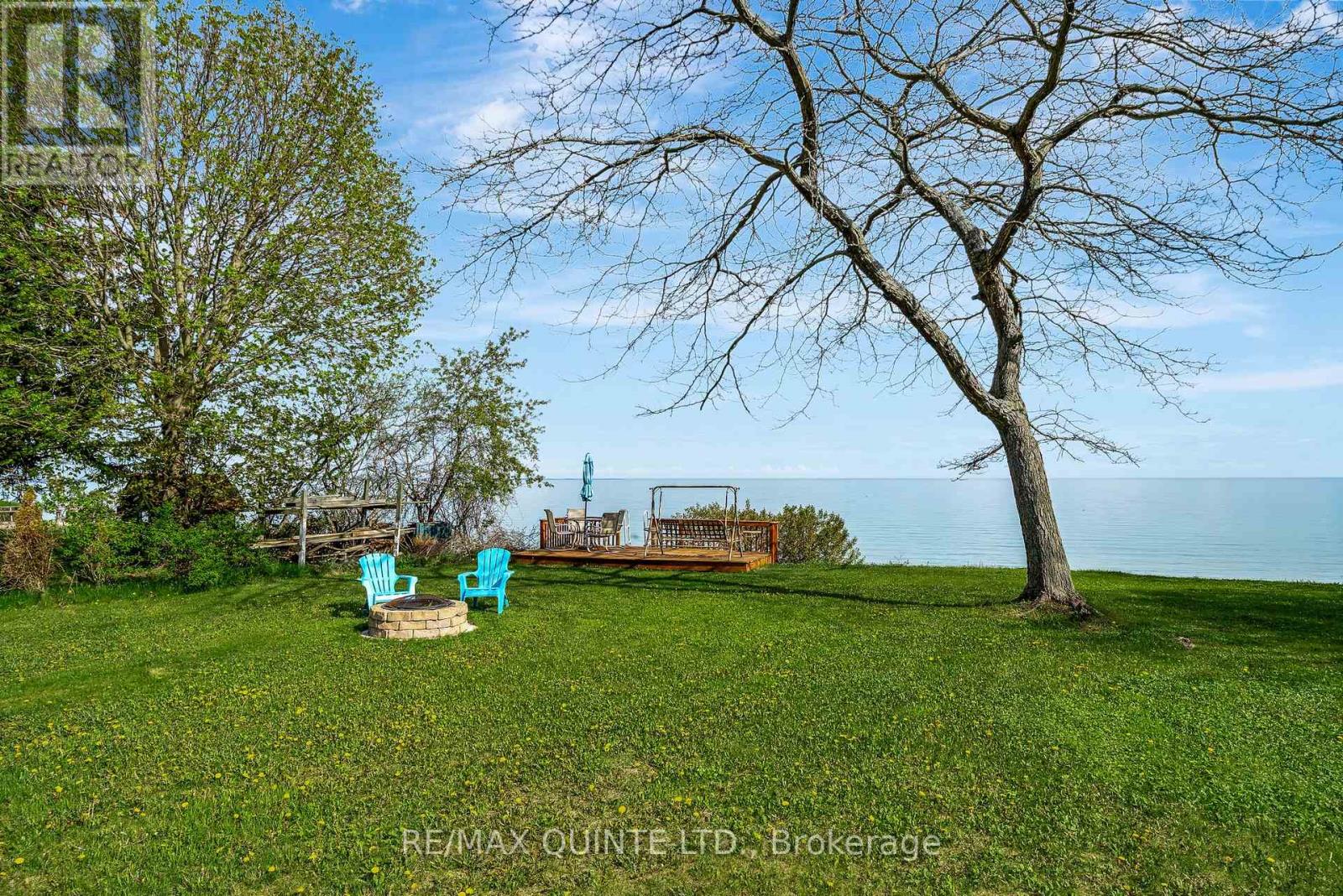 17035 Loyalist Parkway, Prince Edward County, Ontario  K0K 3L0 - Photo 45 - X12160890