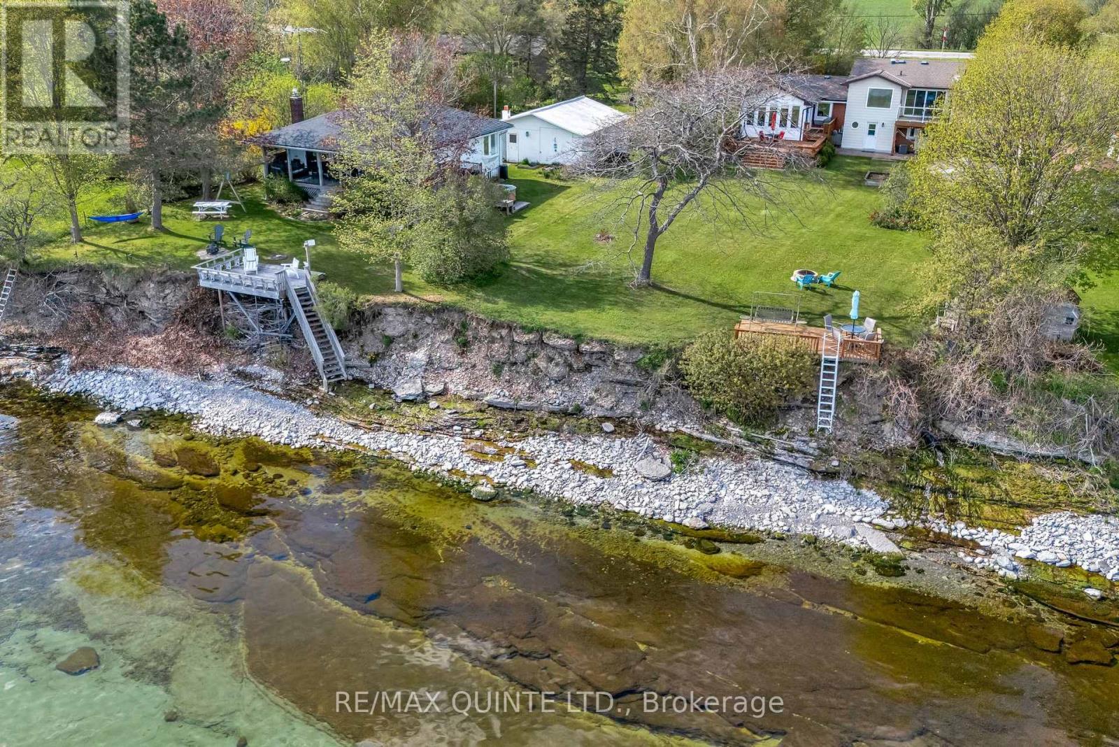17035 Loyalist Parkway, Prince Edward County, Ontario  K0K 3L0 - Photo 7 - X12160890