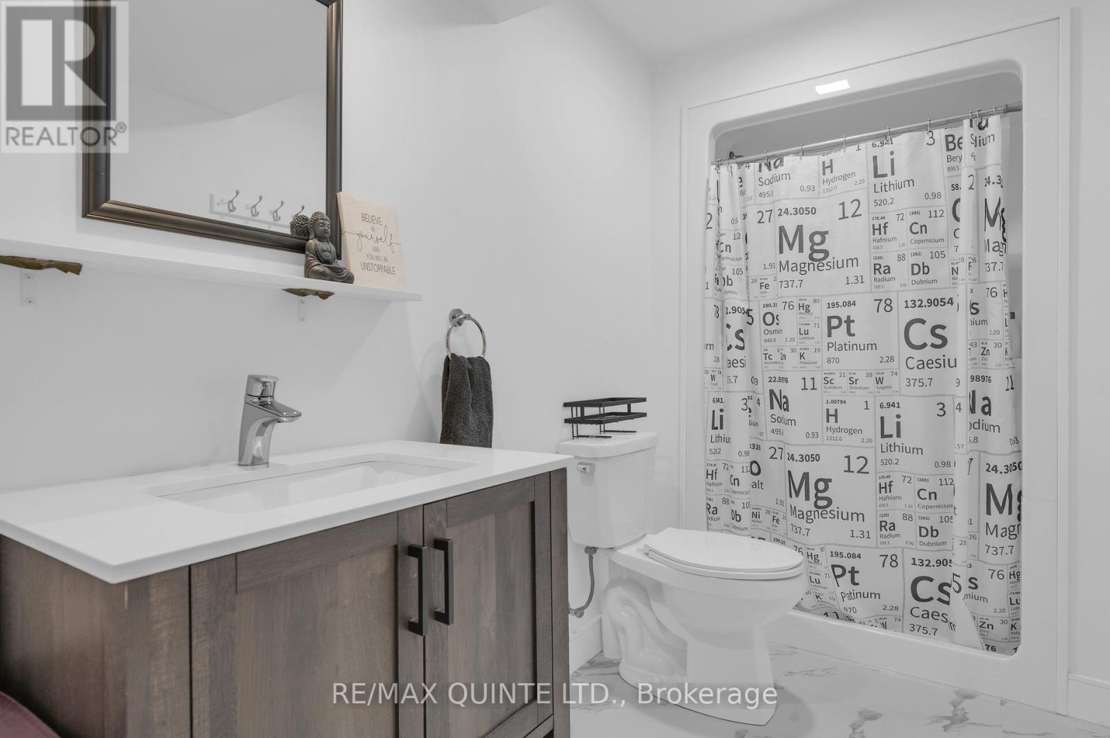 51 Gilbert Street, Belleville, Ontario  K8P 3G9 - Photo 22 - X12160925