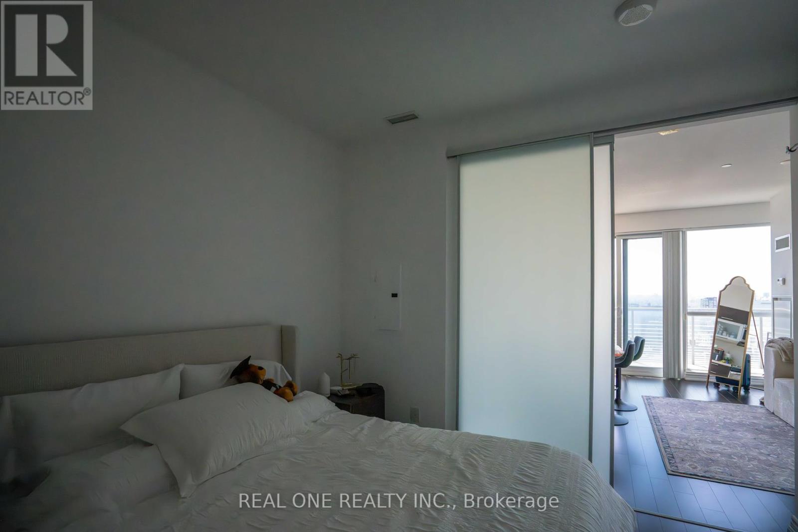 3611 - 386 Yonge Street, Toronto, Ontario  M5B 0A5 - Photo 9 - C12160877