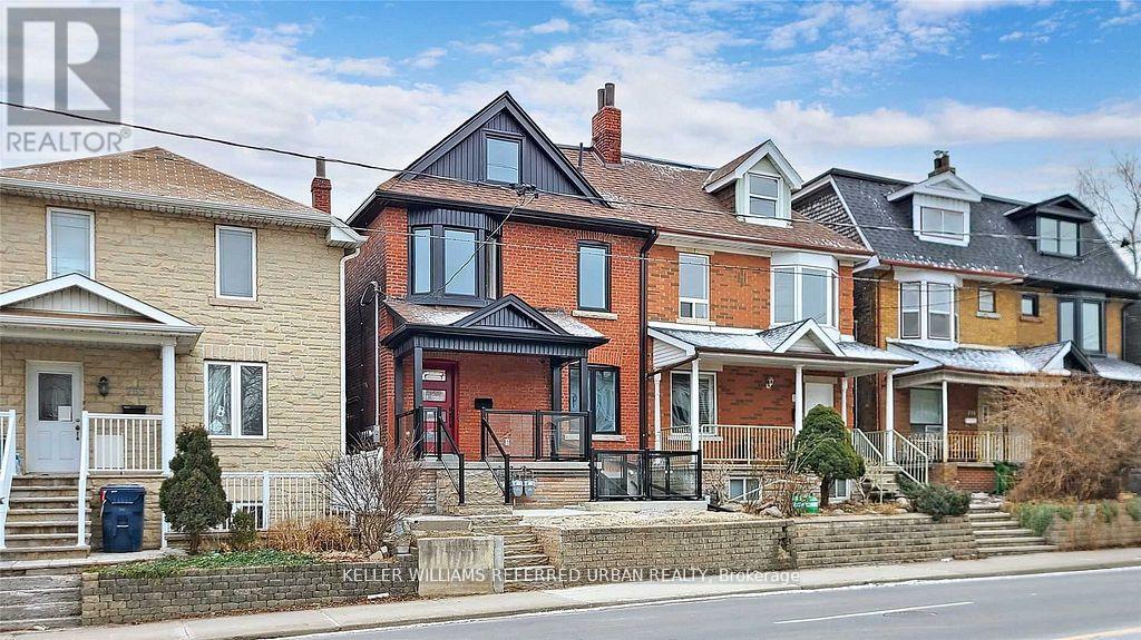 1 - 783 Dufferin Avenue, Toronto, Ontario  M6H 3K8 - Photo 1 - C12160902