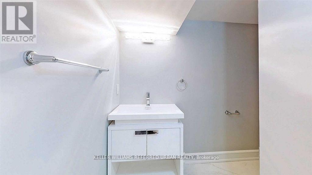 1 - 783 Dufferin Avenue, Toronto, Ontario  M6H 3K8 - Photo 10 - C12160902