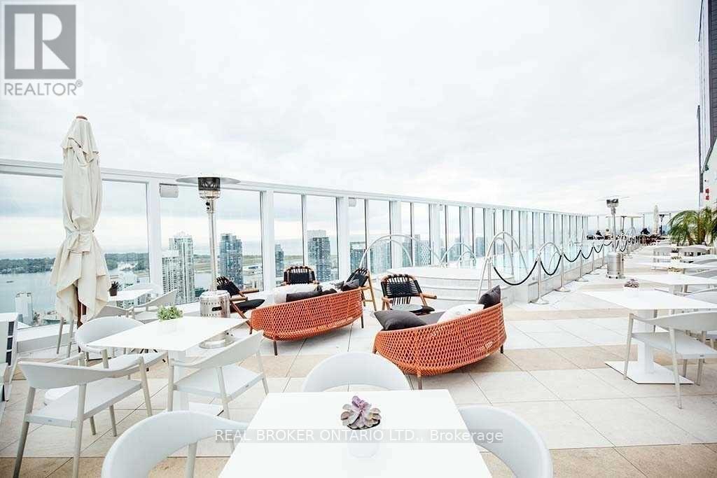 3008 - 88 Blue Jays Way, Toronto (Waterfront Communities), Ontario  M5V 2G3 - Photo 21 - C12160911