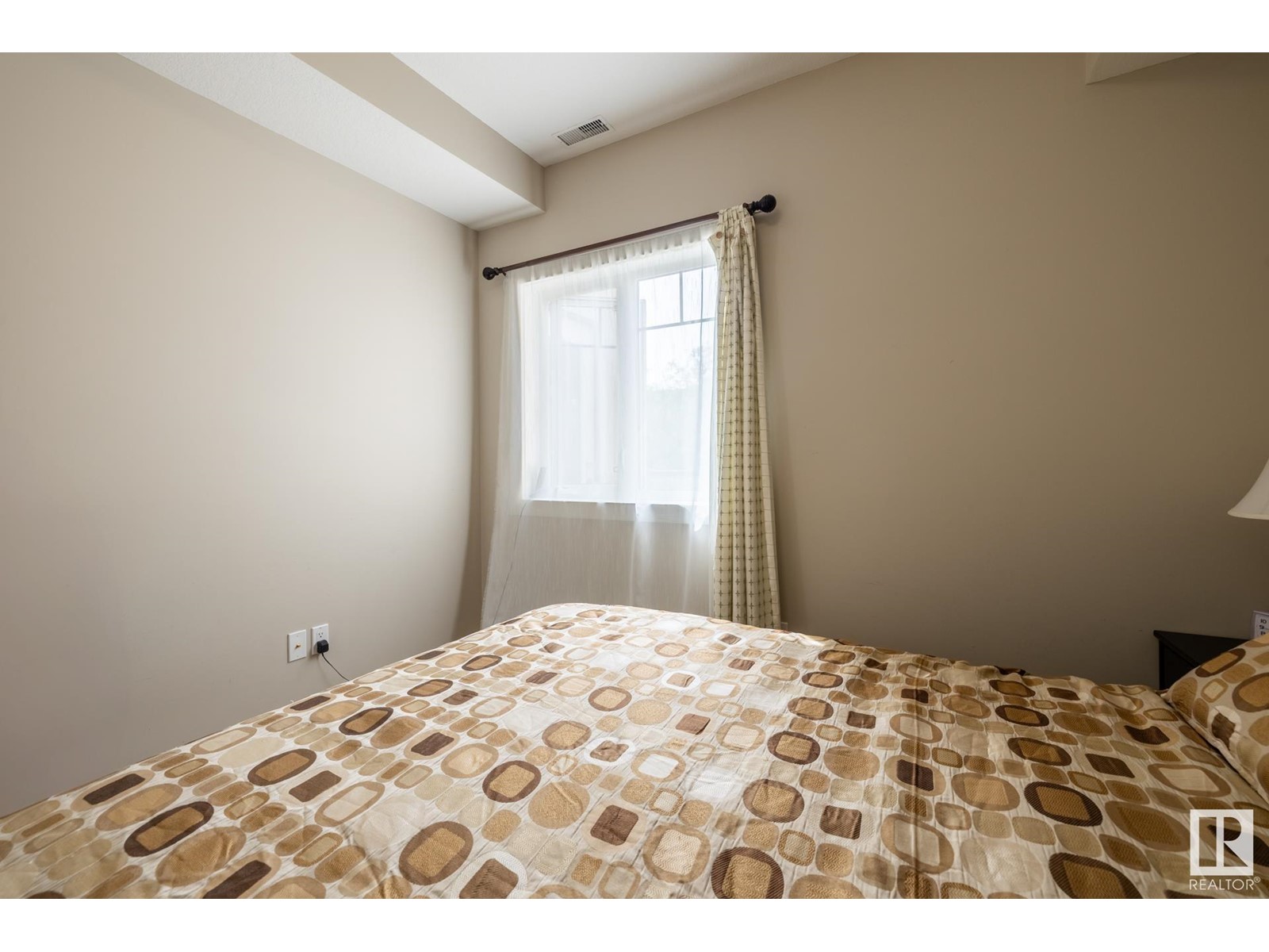 #37 11518 76 Av Nw, Edmonton, Alberta  T6G 0K7 - Photo 36 - E4437472