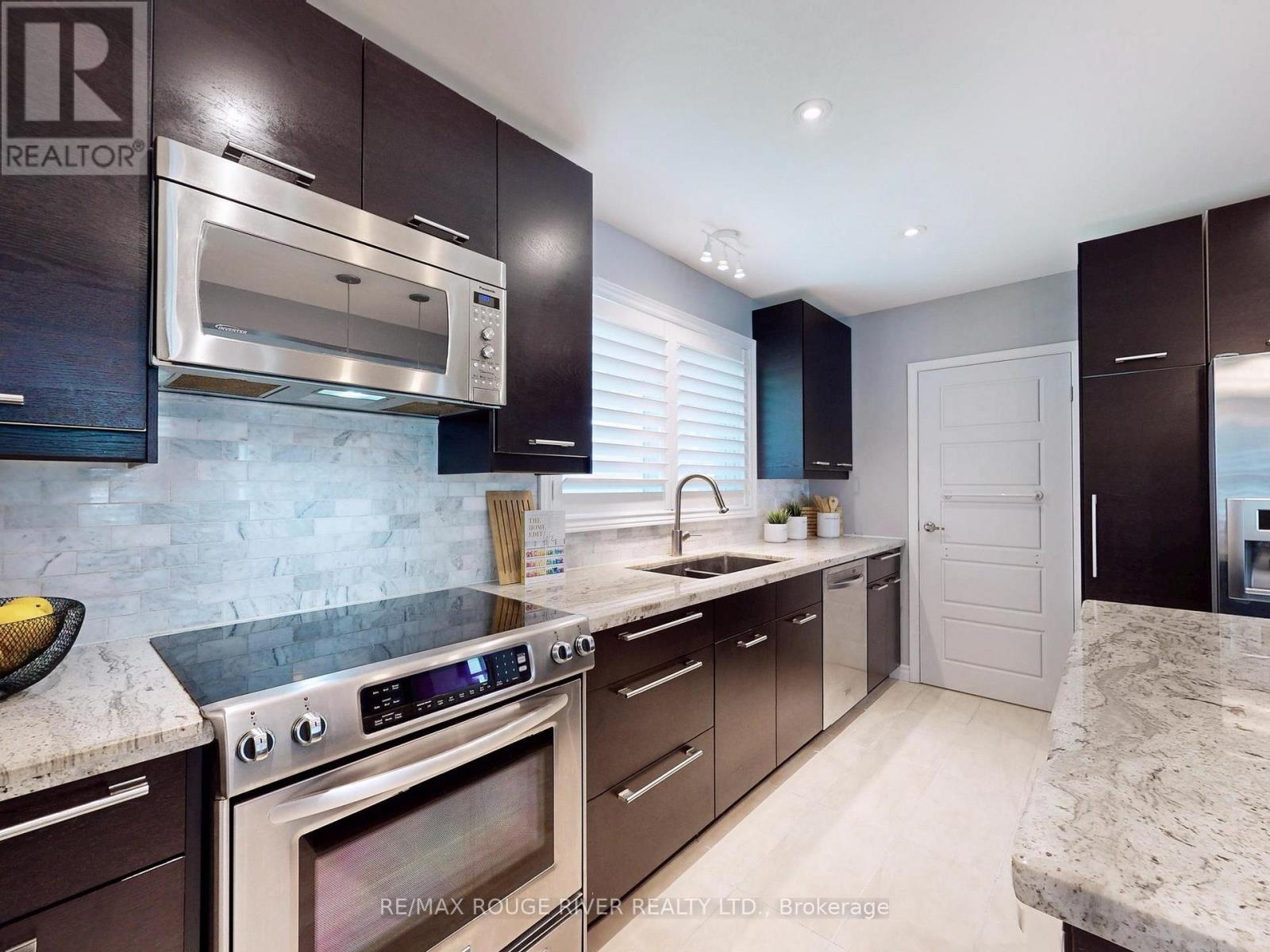 237 Beechgrove Drive, Toronto, Ontario  M1E 3Z9 - Photo 16 - E12160857