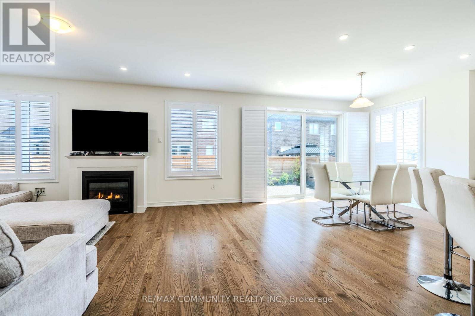 5 Toulouse Street, Whitby, Ontario  L1P 0J2 - Photo 19 - E12160914
