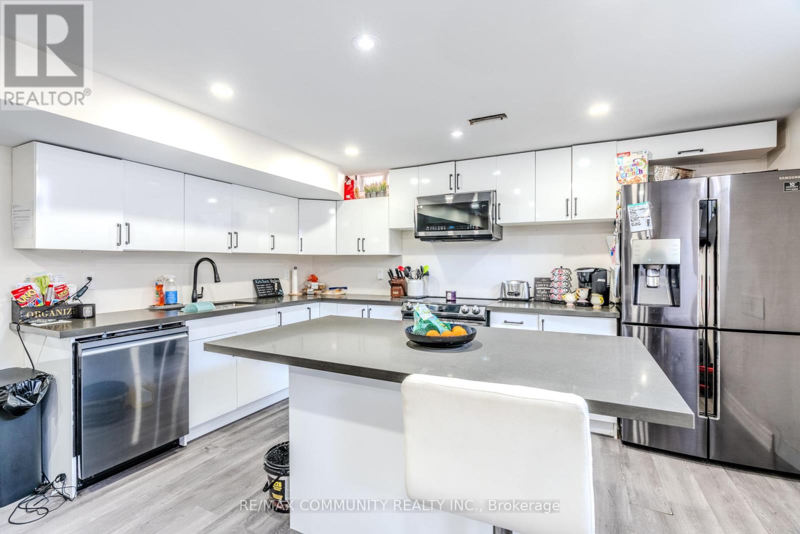 5 Toulouse Street, Whitby, Ontario  L1P 0J2 - Photo 42 - E12160914