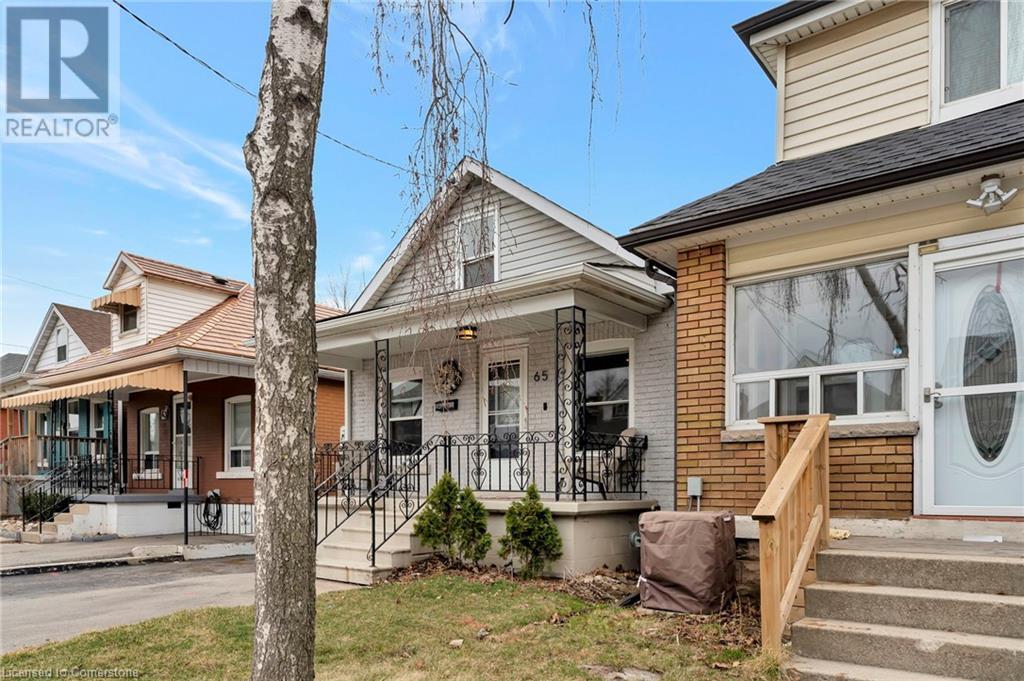 65 Connaught Avenue N, Hamilton, Ontario  L8L 6Y9 - Photo 3 - 40730671