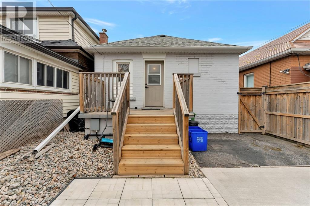 65 Connaught Avenue N, Hamilton, Ontario  L8L 6Y9 - Photo 34 - 40730671