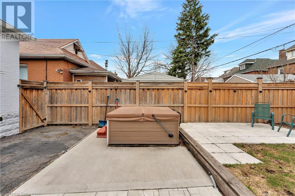 65 Connaught Avenue N, Hamilton, Ontario  L8L 6Y9 - Photo 37 - 40730671