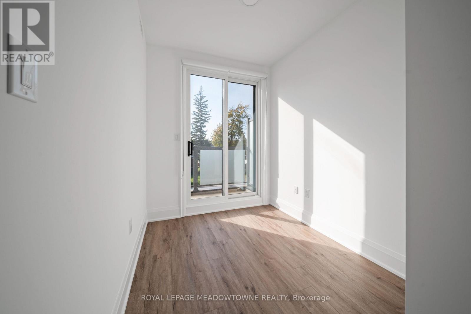 121 High Street W, Mississauga, Ontario  L5H 1K4 - Photo 27 - W12160908