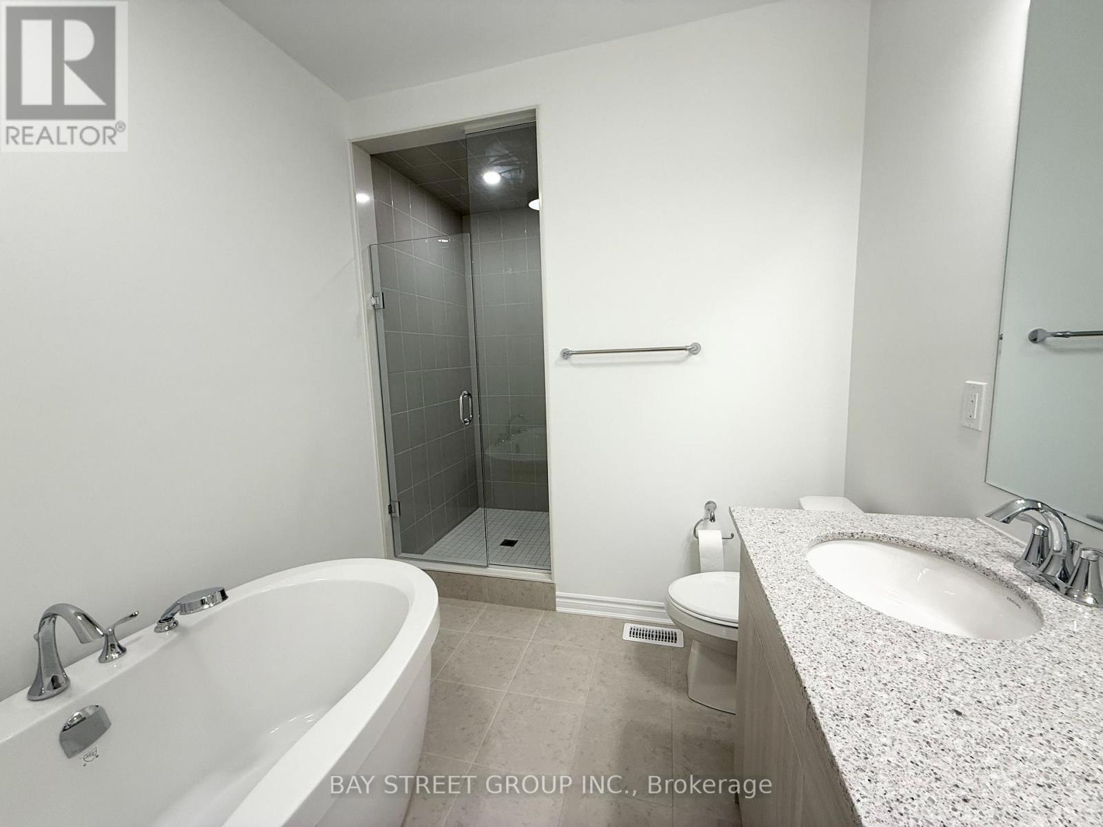 3033 Langdon Road, Oakville, Ontario  L6H 7Y5 - Photo 16 - W12127684