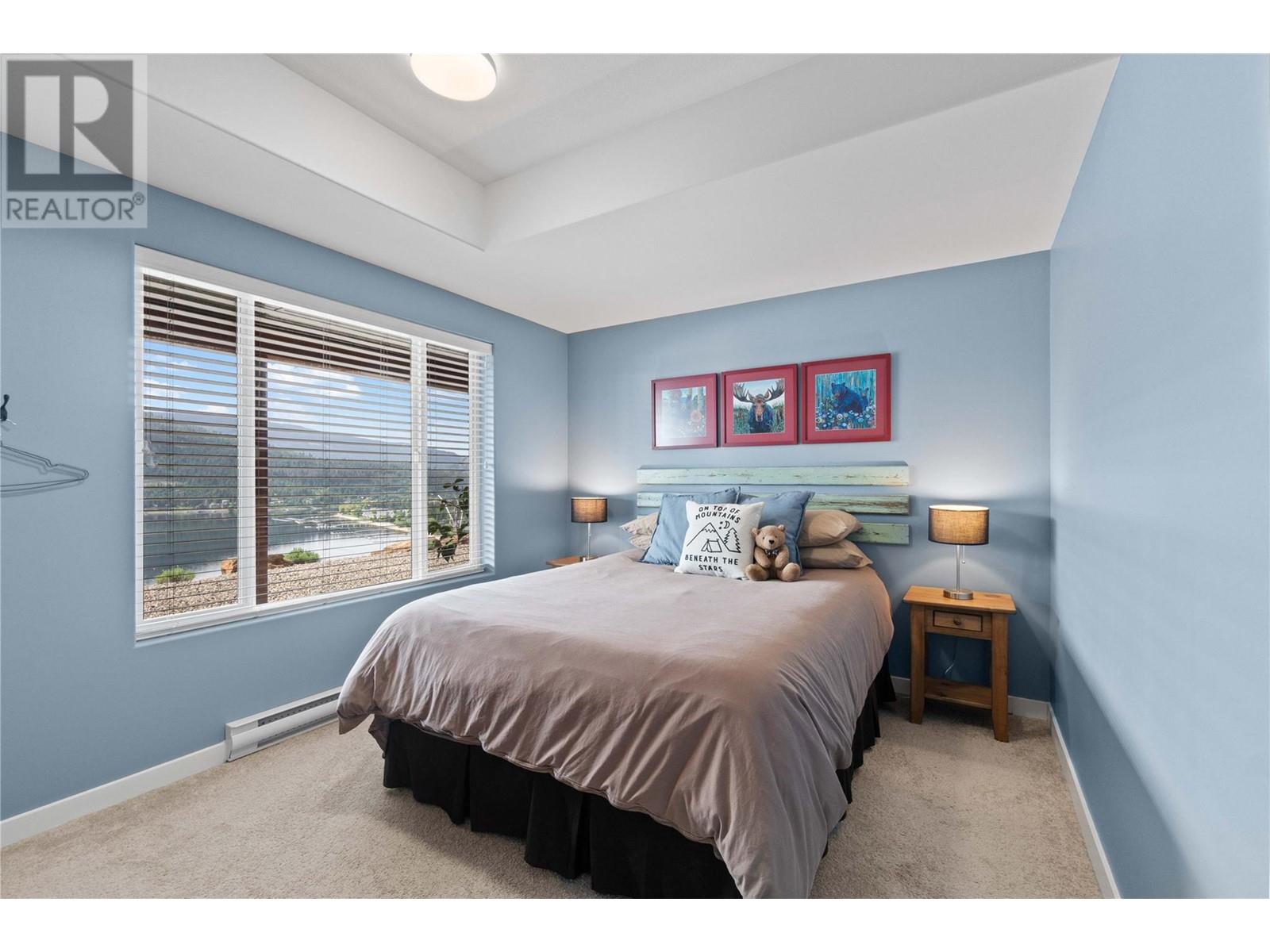 218 Sunset Drive, Sicamous, BC V0E2V1